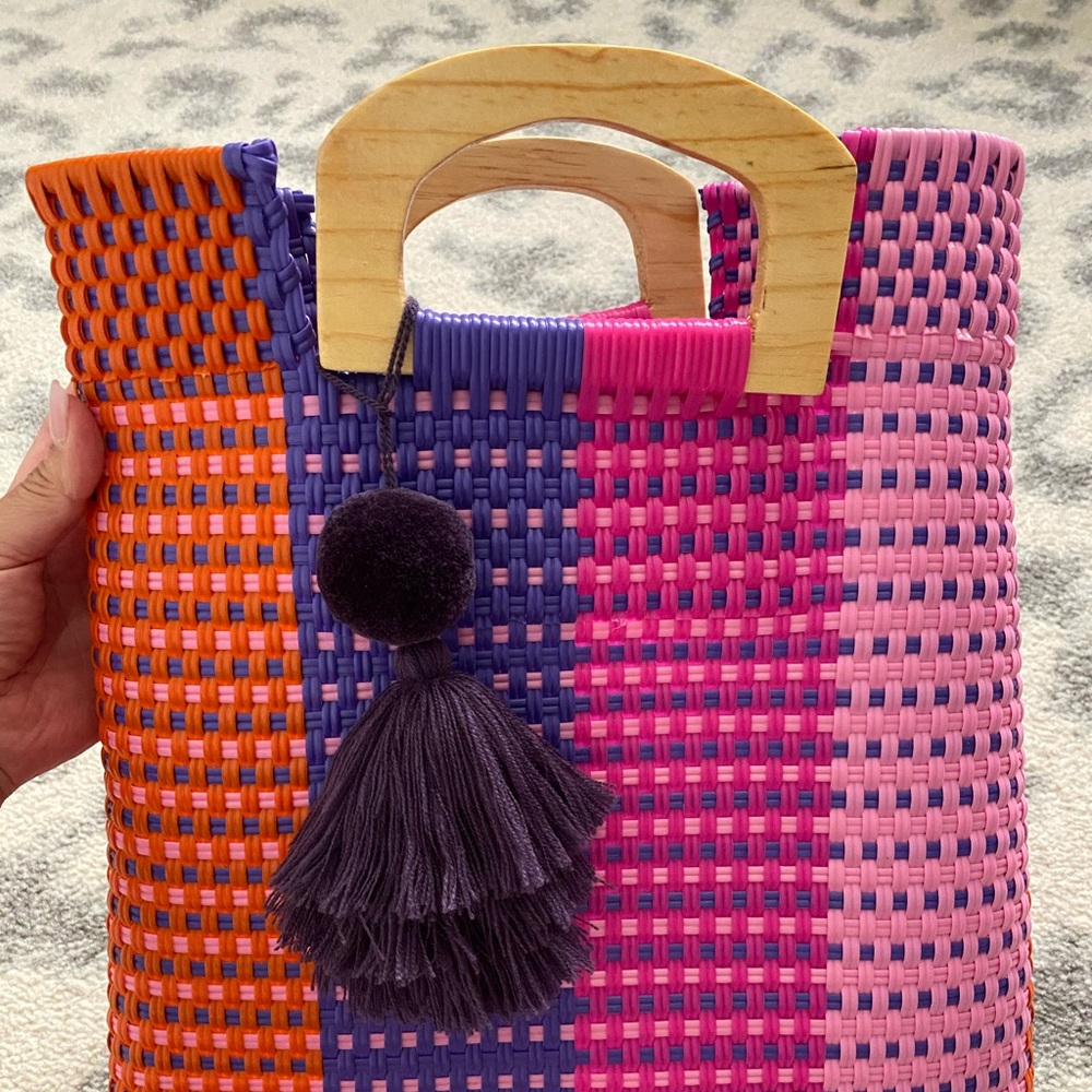 New artisanal plastic handbag